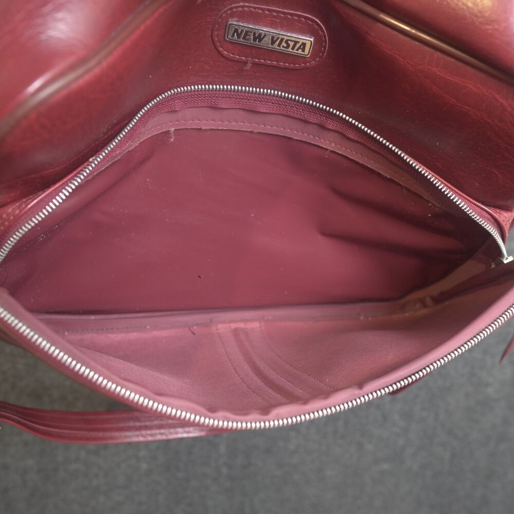 Vintage New Vista Travel Bag Luggage Carry On Shoulder Bag Buregundy 15" GUC - Picture 16 of 16